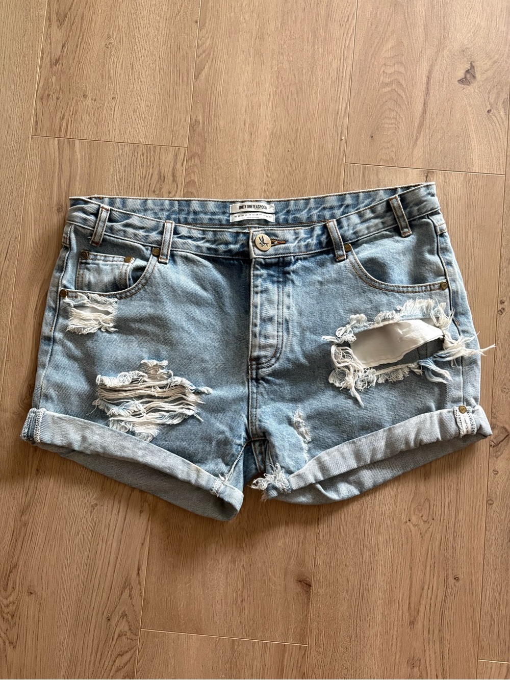One Teaspoon denim shorts
